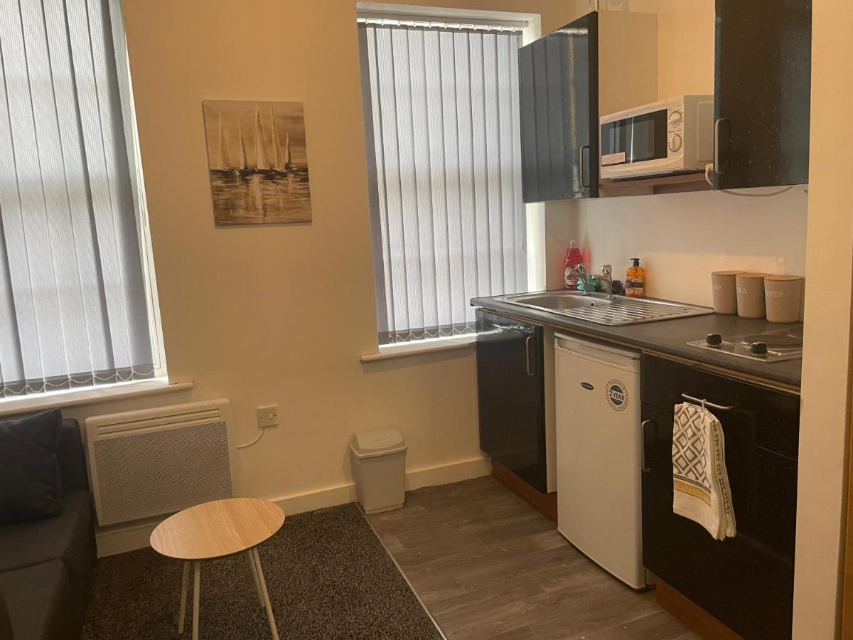 Bv Comfy Budget Studio At Quebec Street Bradford Bradford  Extérieur photo